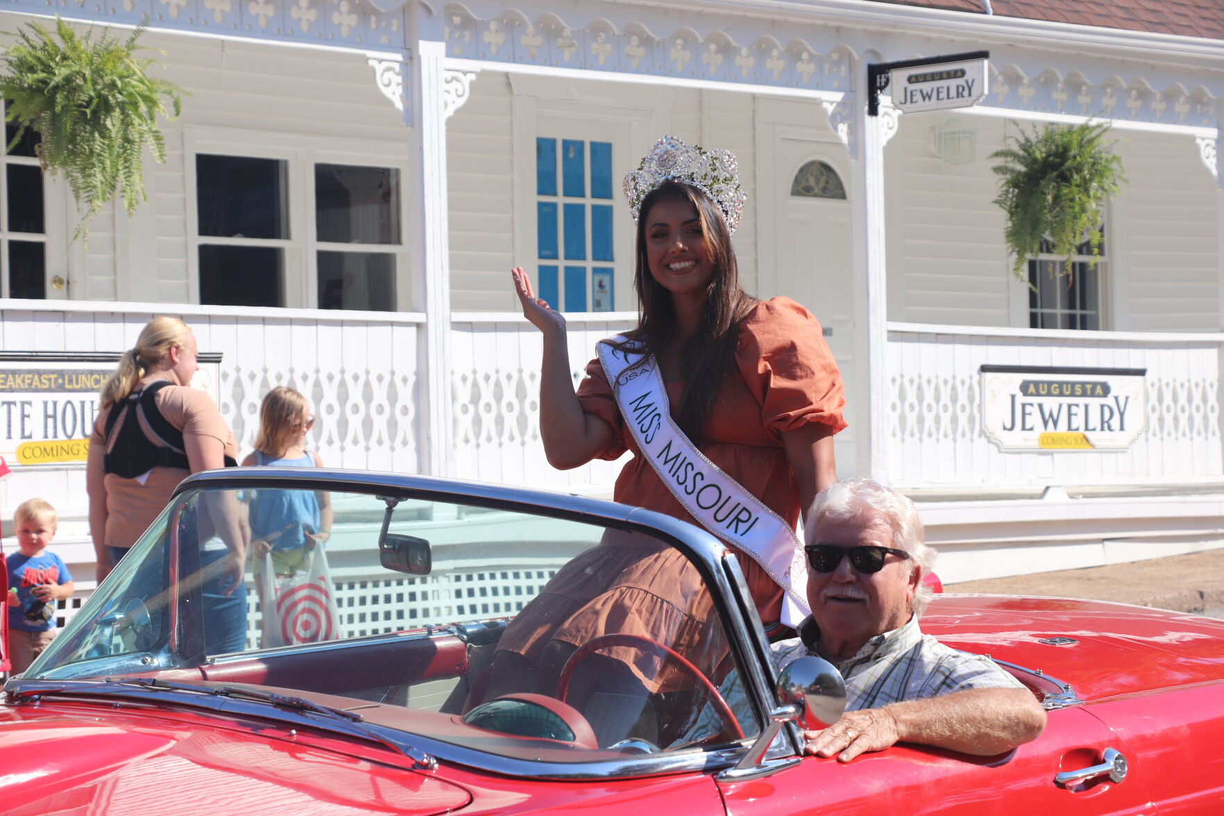 Miss Missouri Earth